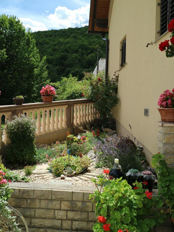 Apartment Luka Kuterevo Экстерьер фото